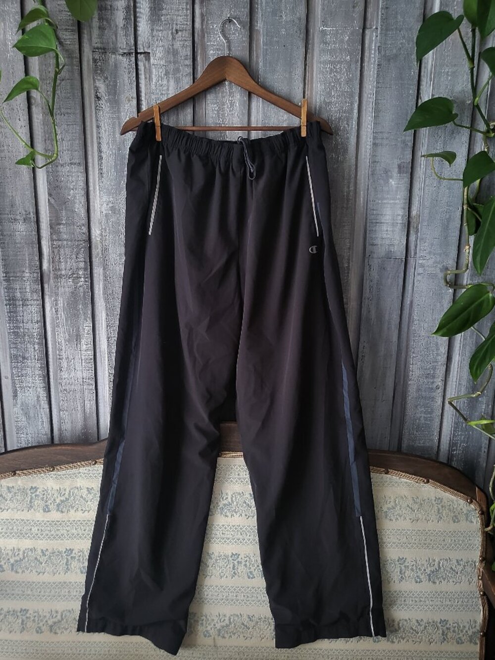 Champion Mens Black Windbreaker Track Pants XL Warm Up Athletic Pockets